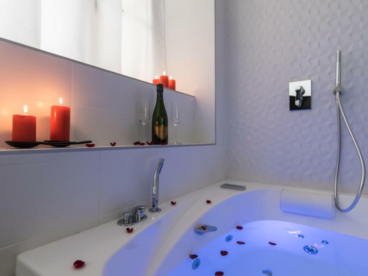 Luxury Studio & Spa-Lyon Centre エクステリア 写真